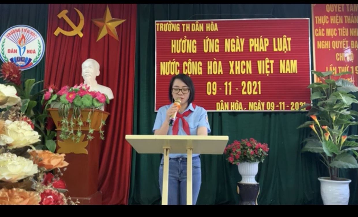 Tích cực "Hưởng ứng ngày Pháp luật nước CHXH CNVN 09/11/2021"